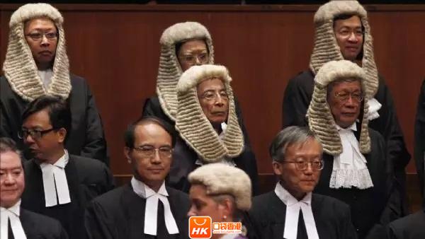 为什么tvb剧里的律师法官们头要顶着白色假发
