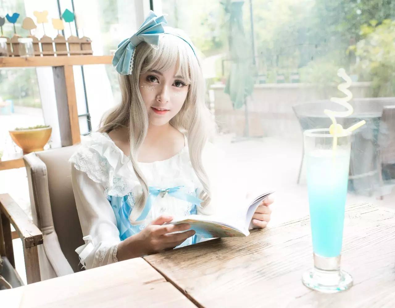 Lolita少女迷人图片