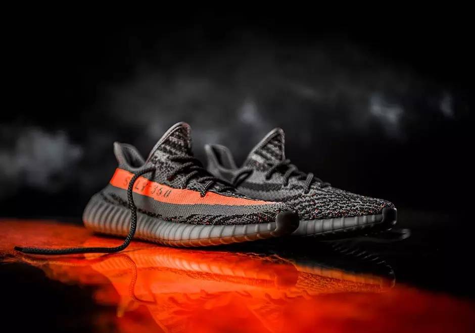 听说好看的人都这么搭配adidas Yeezy Boost 350 V2 “Beluga”-搜狐体育!!!