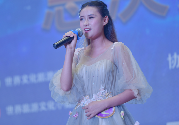 22号曹婧演绎《惊鸿舞》9号最佳才艺奖董璐瑶表演舞蹈《九儿》凌空