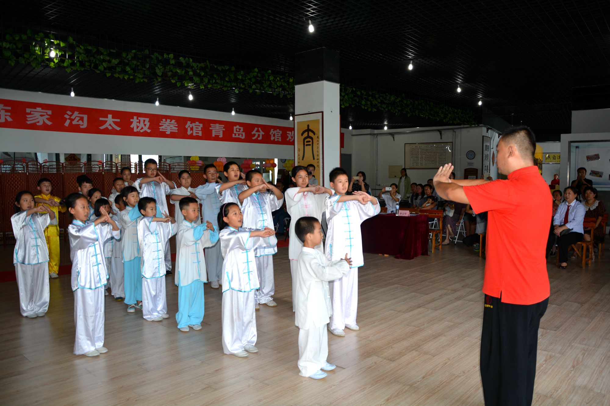 太极拳练习者呈年轻化趋势 少儿太极益处多