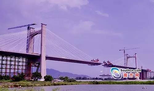 攻克重重难关,架通榕江南北岸 榕江特大桥位于揭阳市空港经济区炮台