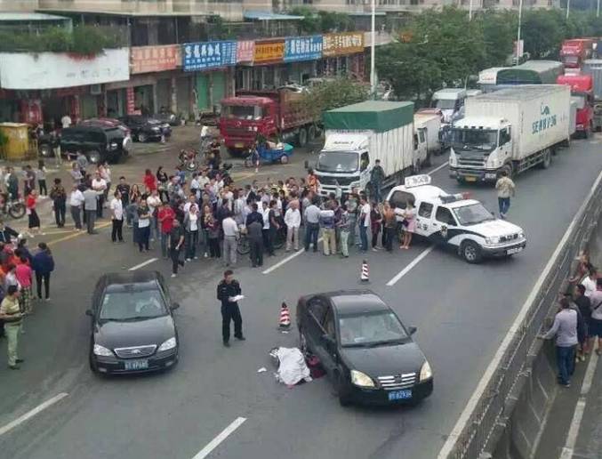 7·4东莞车祸事故图片