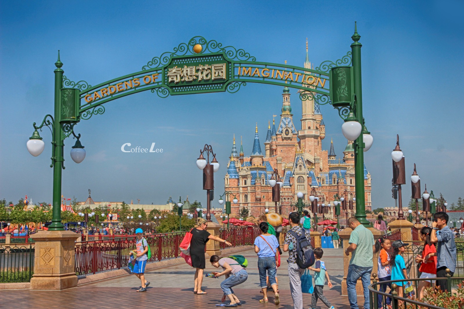 迪士尼乐园门口图片