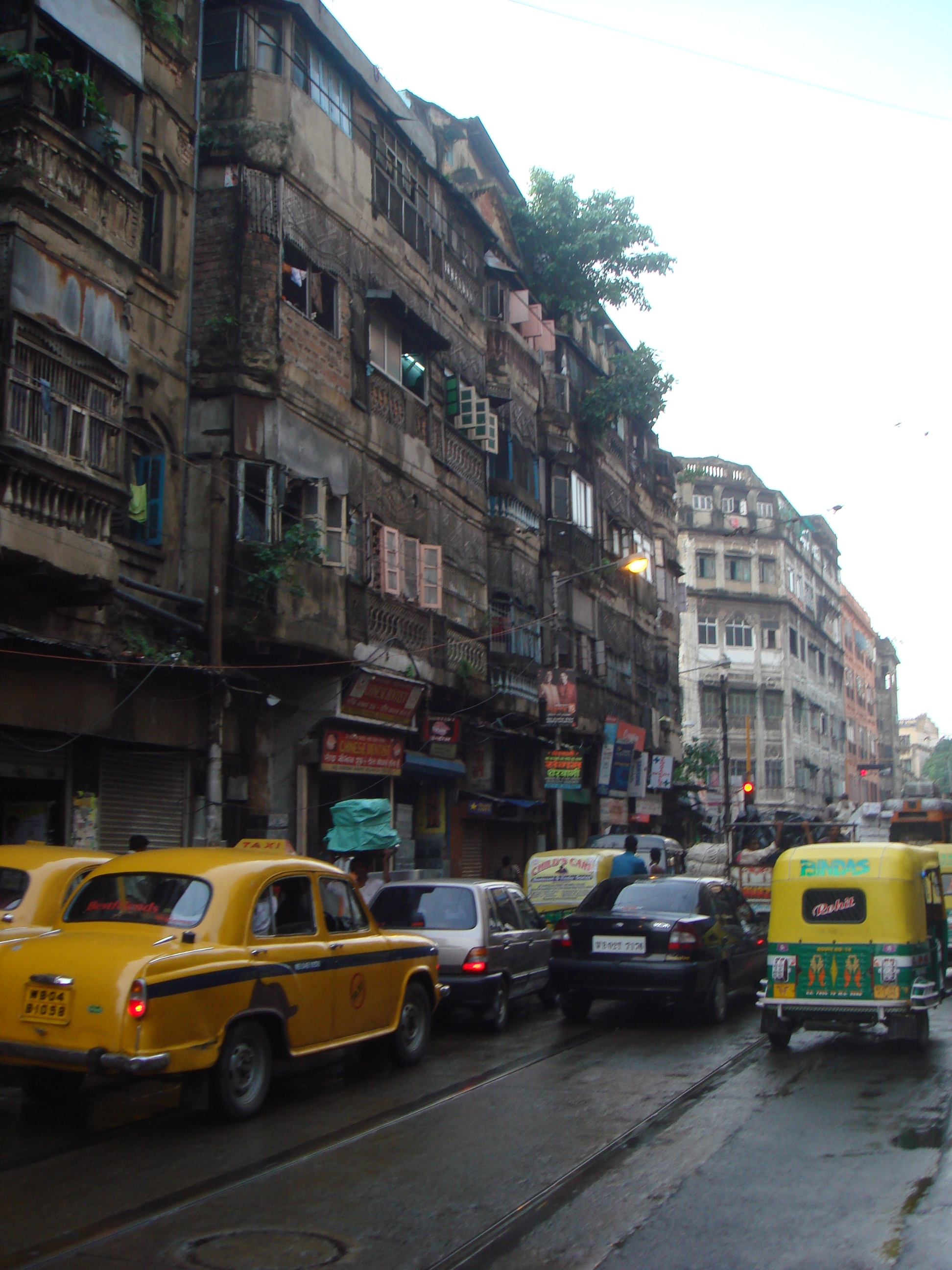 实拍印度街头,并不是大家想象的那么穷!