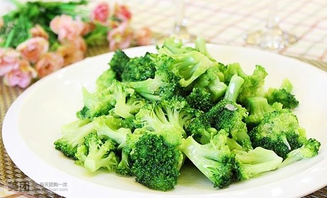 防癌抗癌的绿花菜,营养全面含量高,照着吃起来