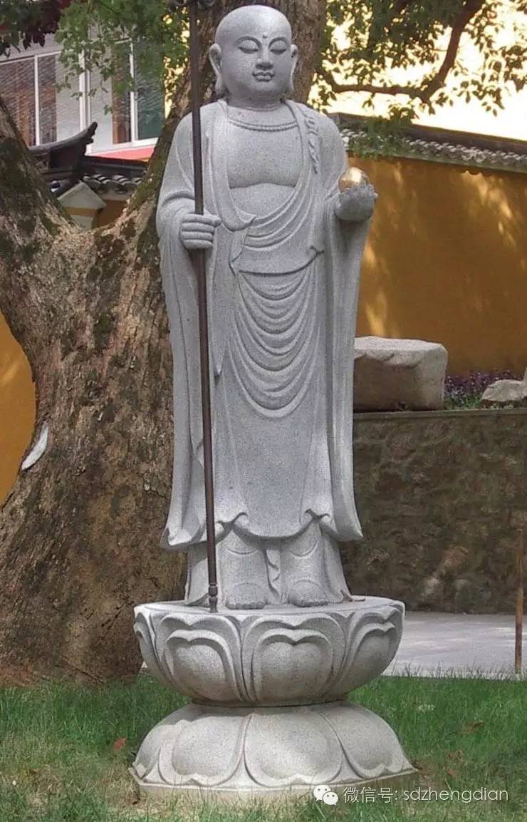 大足石刻地藏王菩萨图片