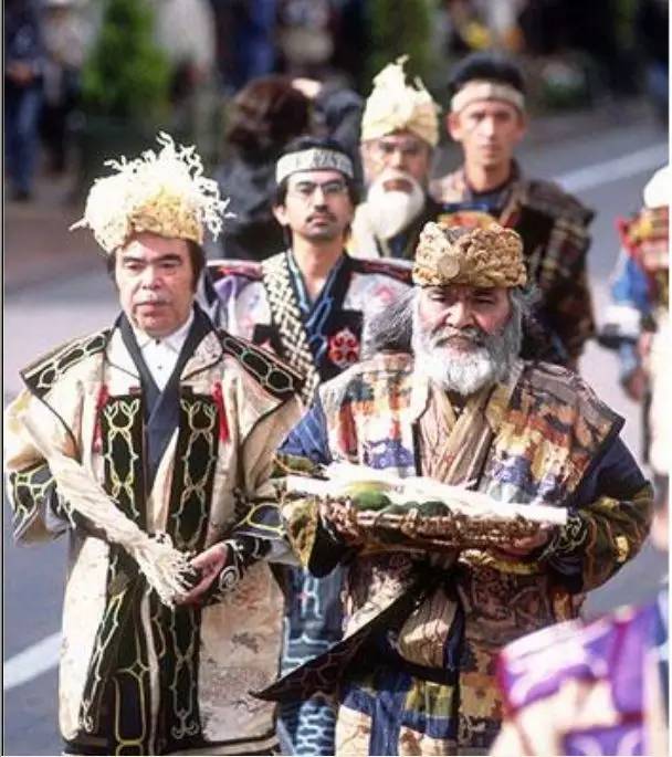 神秘的日本原住民阿伊努族