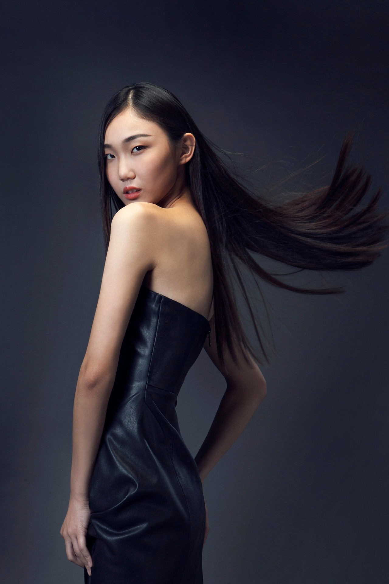 「模特带你去看秀」中国国际时装周现场直击,esee超模带你一起看