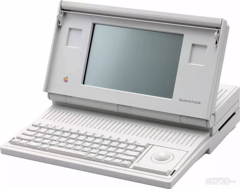 1989 年:macintosh portable—实验性质的产品从第一代看上去笨笨的