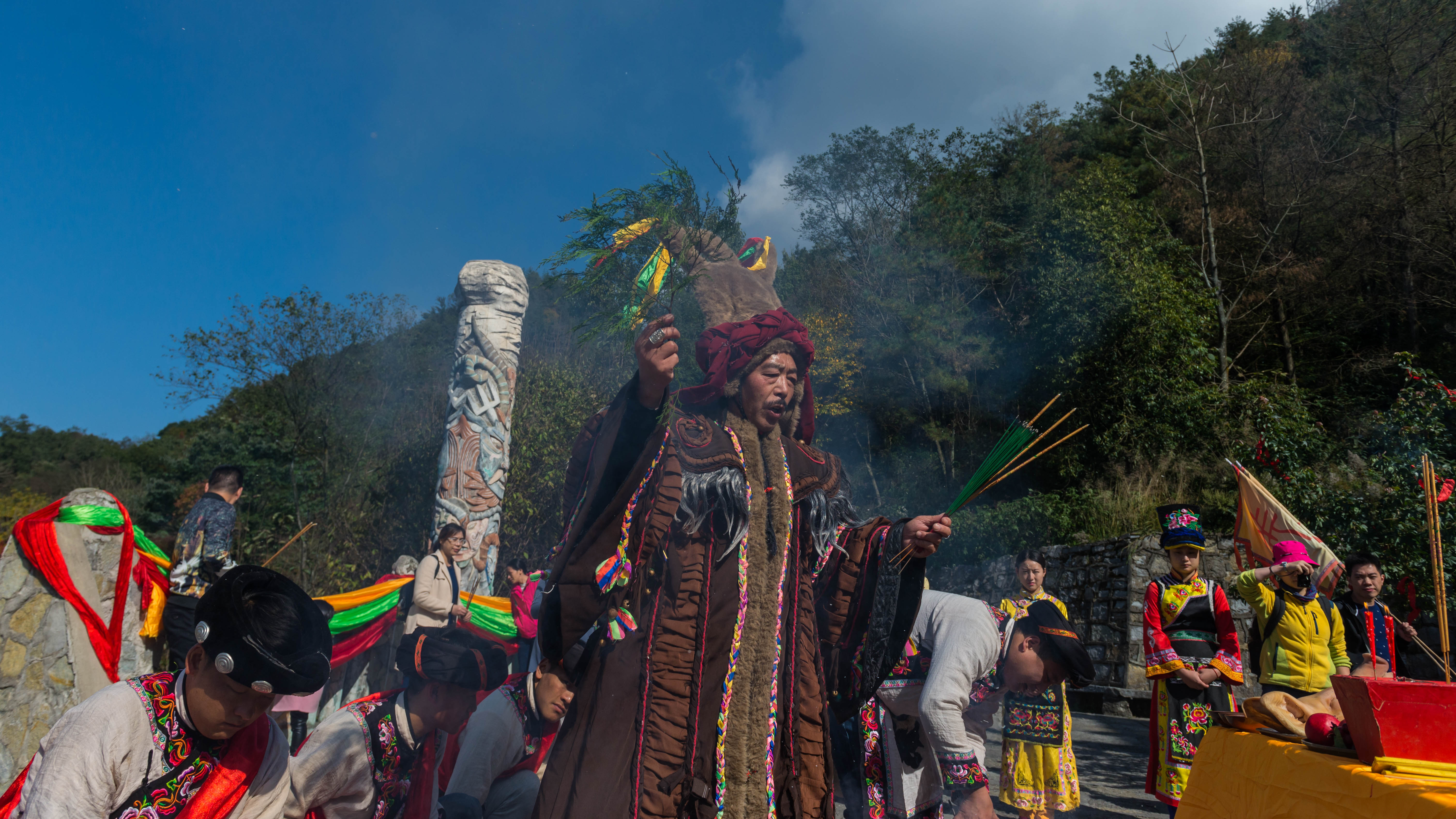 羌族祭祀图片