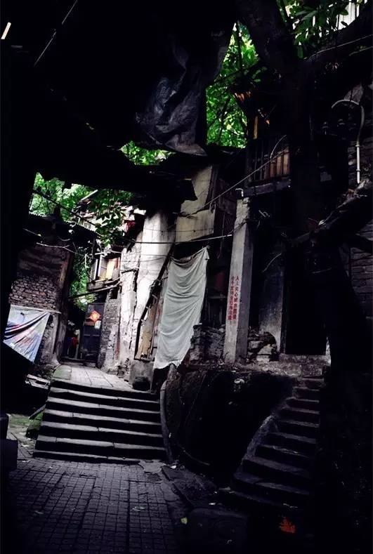 重庆璧山一天门巷子图片