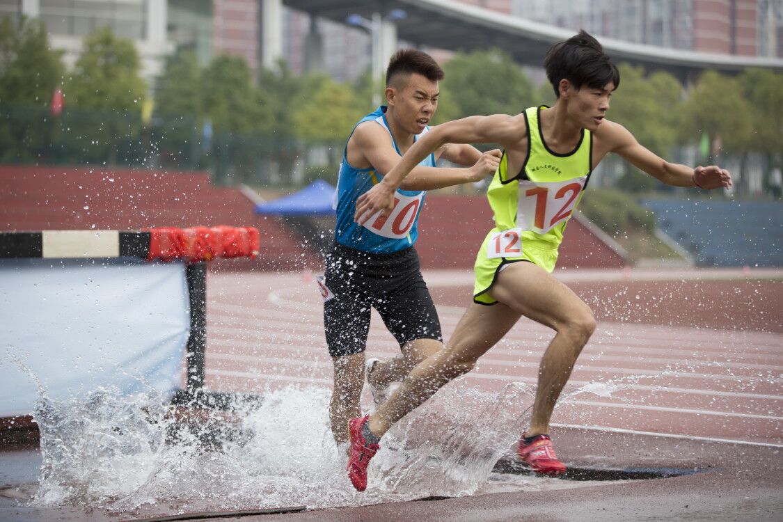 长理运动员大运会勇夺9金