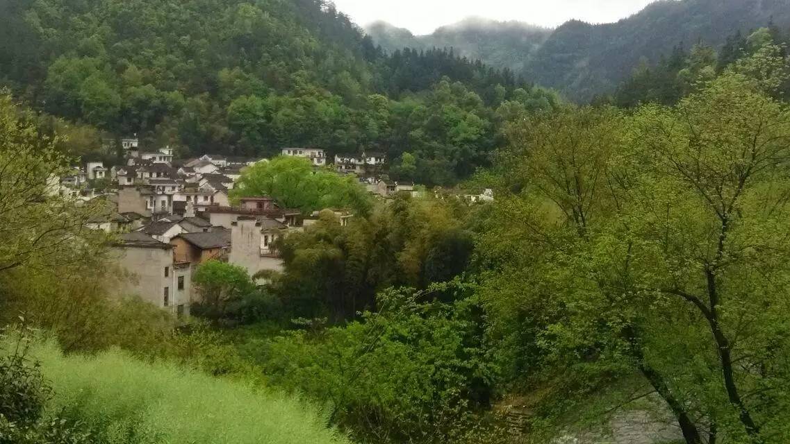 歙县乡村旅游扶贫重点村五岔口湖岭鲍家汰土楼