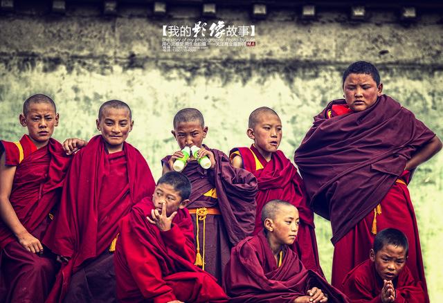 青藏高原上的小沙弥记贡萨寺