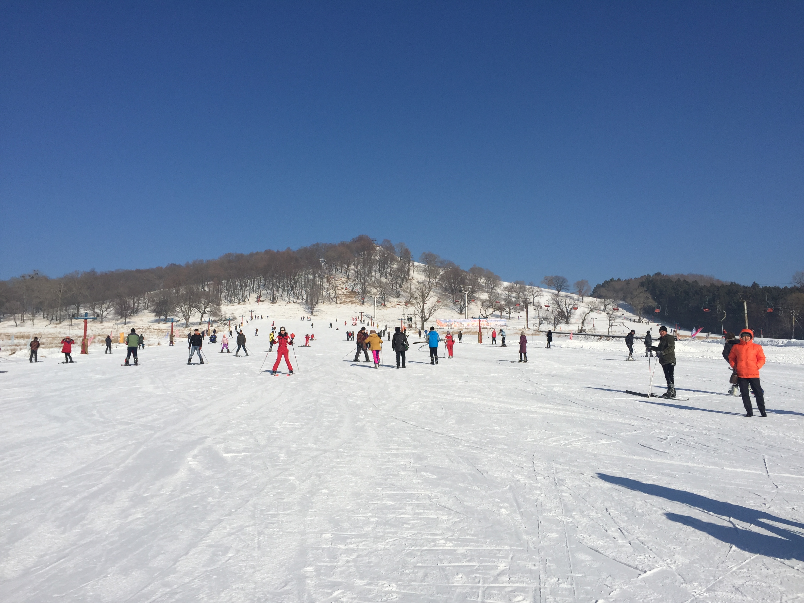 阳泉平定滑雪场图片