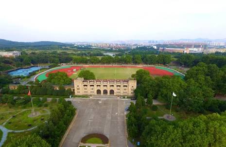 南京体育学院西门图片