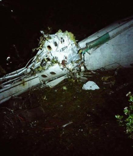 巴西载81人客机在哥坠毁 事故原因令人匪夷所思!