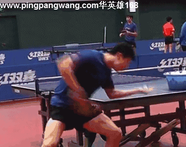 练习)(马龙横拍勾手发球练习)乒乓网
