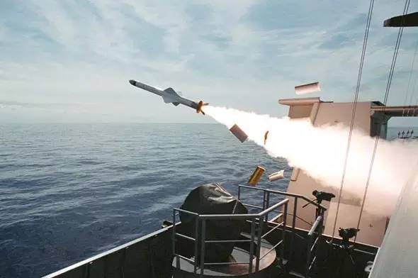 海鹰5反舰导弹图片