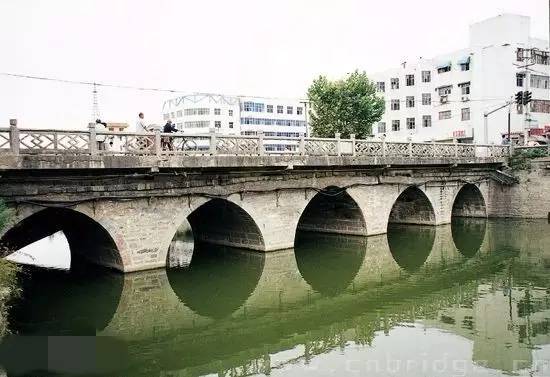 炉桥千年古镇图片