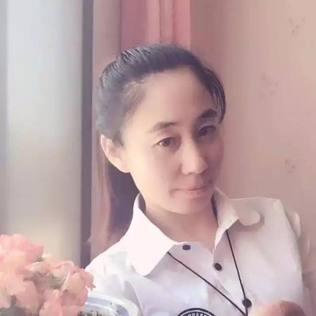 她叫 邵广红,今年37岁,现在担任辽宁省北票市一所小学的班主任