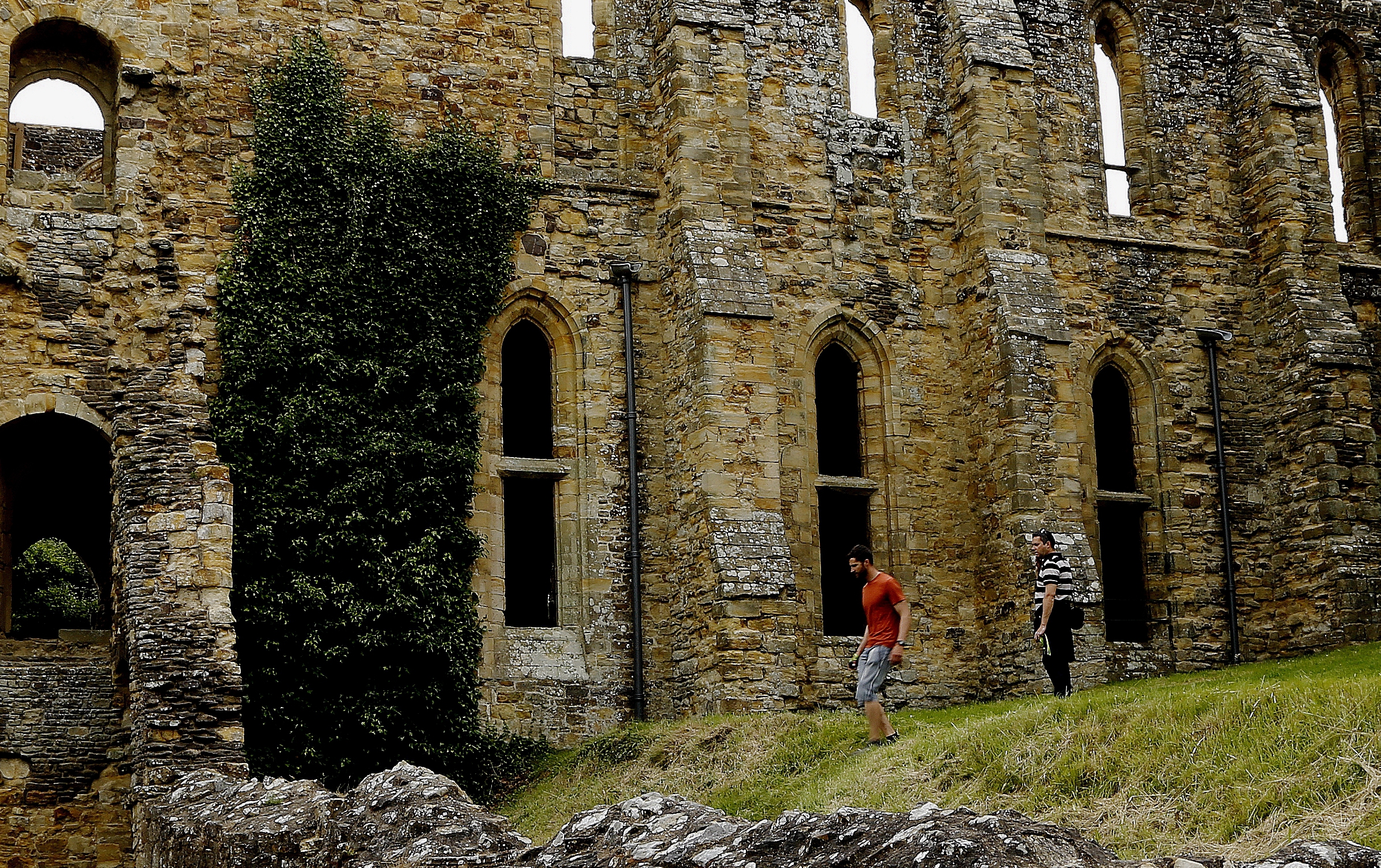 巴特利修道院讲述英格兰一千年前的故事