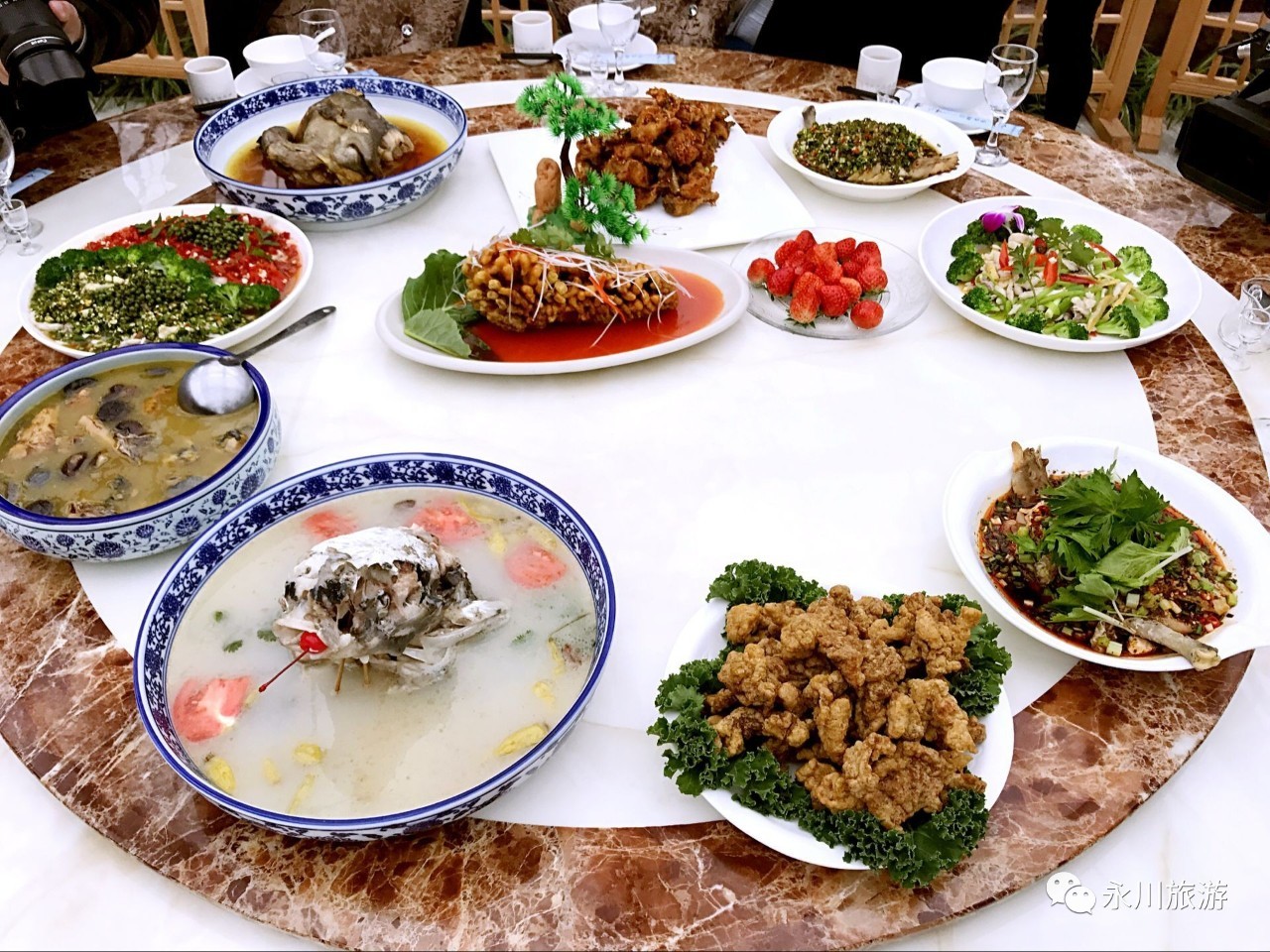 北京全鱼宴图片