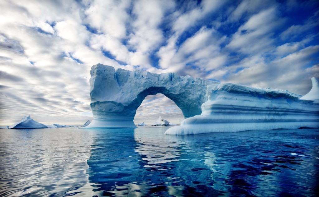 南极大冒险壁纸图片