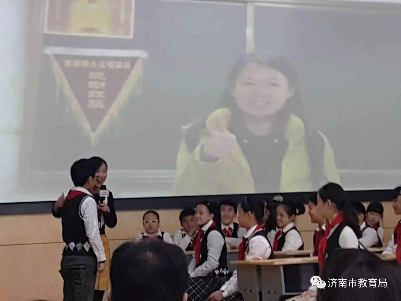 师者济南市阳光100小学李娜老师荣获全国班团队会课大赛一等奖