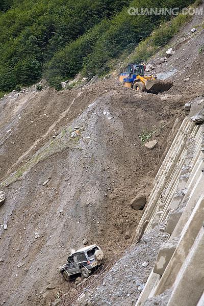 川藏公路最危险路段图片