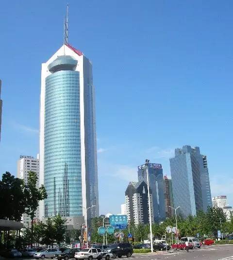 青岛之星中国第一高楼图片