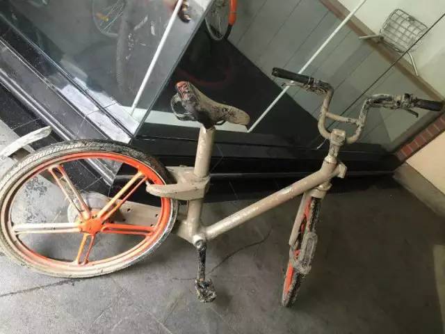 深圳共享单车被人为损坏!太过分了!