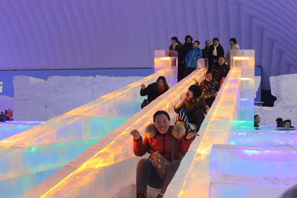 河北首届国际冰雪节涞源开幕 开启冬季旅游嘉年华