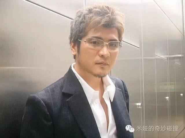 男演员吉川晃司,传由于男方妈妈不同意而没能成功结婚可是女王大人并