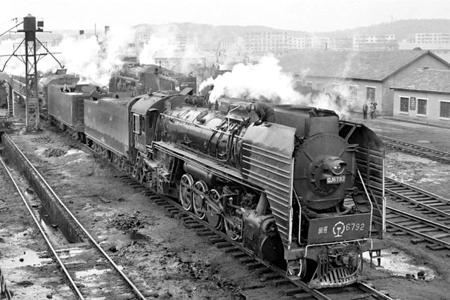 中国火车古老图片