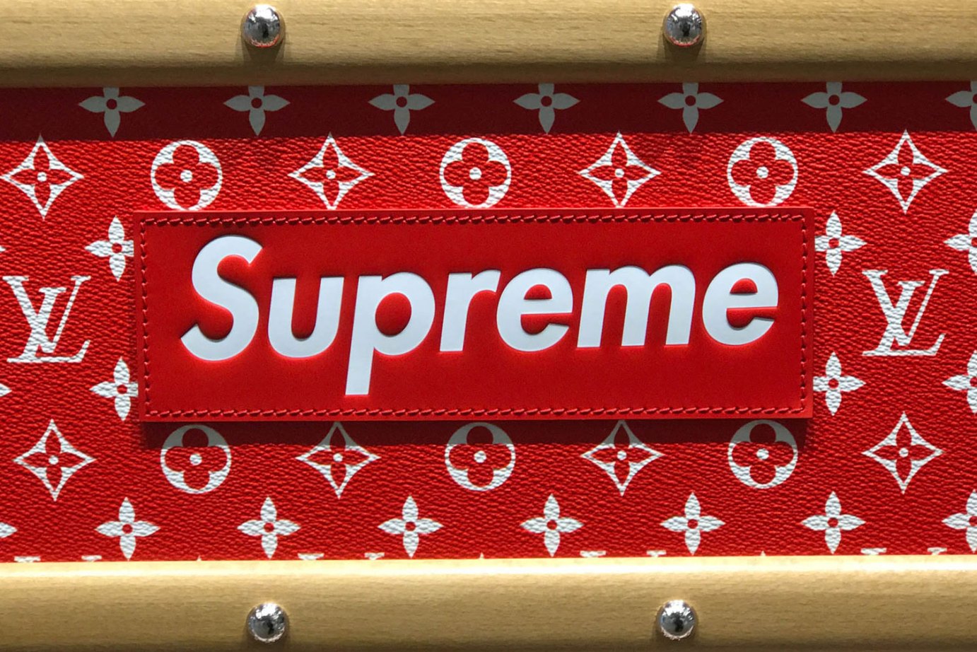 近赏supreme x louis vuitton 2017 秋冬联名系列