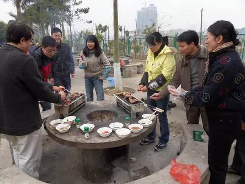 八桂田园烧烤图片