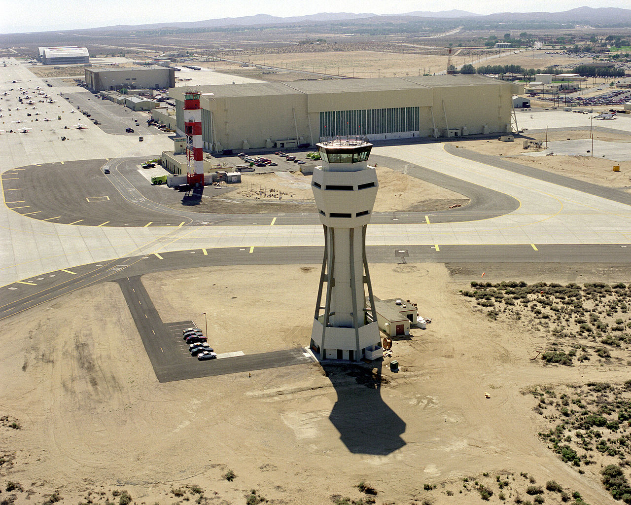 爱德华兹空军基地塔台