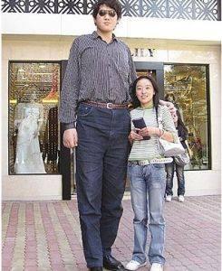 中国十大身高巨人图片