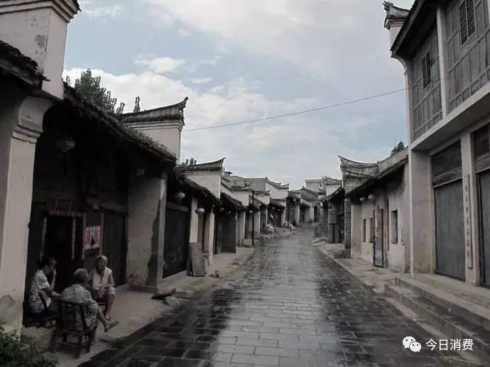 小说里的白浪街一脚踏三省竟有块地方属于淅川县