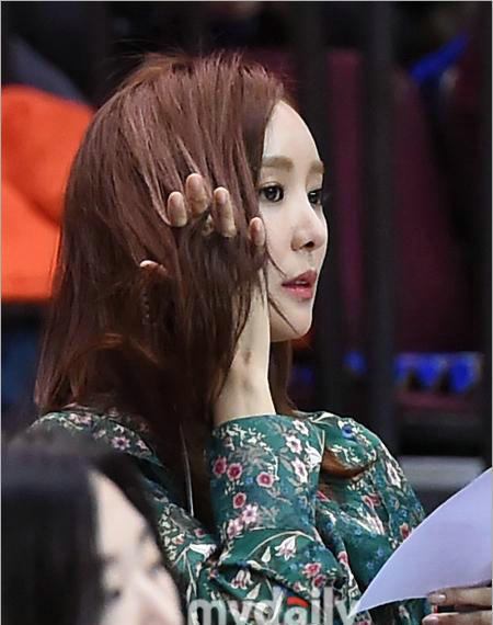 韩国男子篮球联赛,女主播"篮球女神"颇受关注