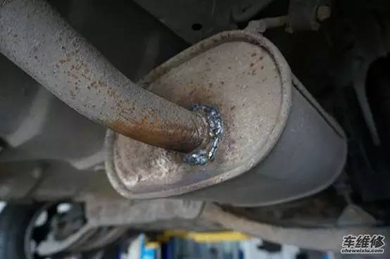 【用车】也许您并不知道,排气管漏气是可以修复的!