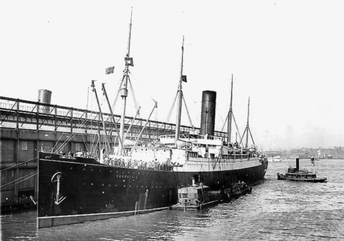 为了避讳泰坦尼克号,这艘船被改名为不列颠尼克号(hmhs britannic)