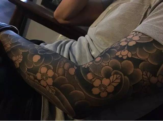 纹身师tattooeraki日系传统纹身日式老传统