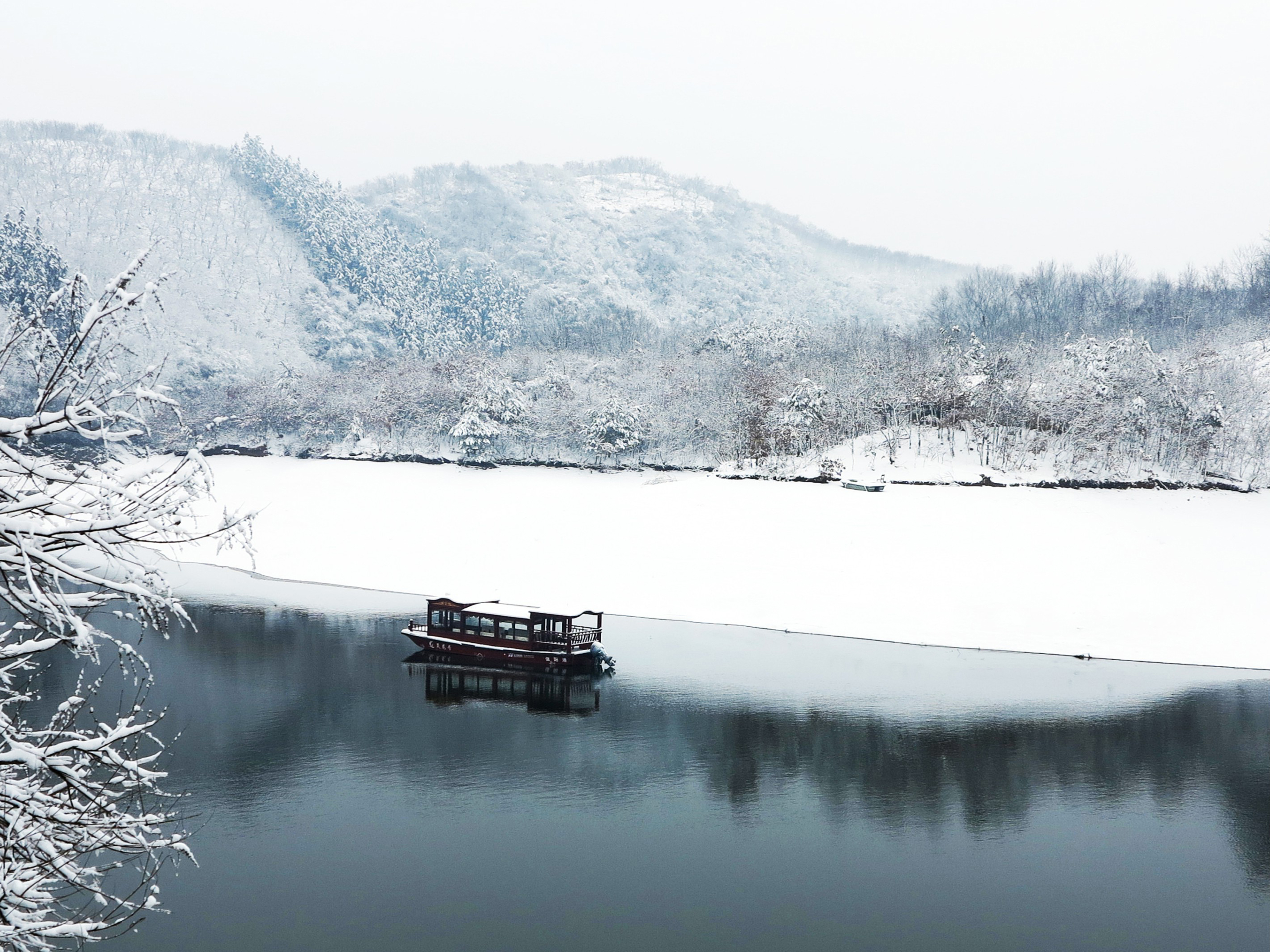 信阳灵龙湖生态文化旅游区之冬返回搜狐,查看更多