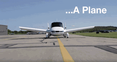 驾驶,此前已在威斯康星航空展上试飞成功,感觉就像在陆地行驶的飞机