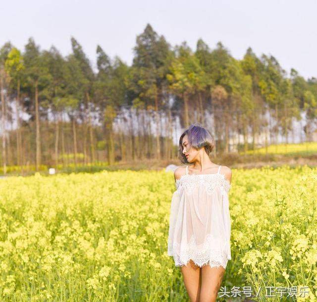 性感气质模特刀歌2017春天油菜花写真