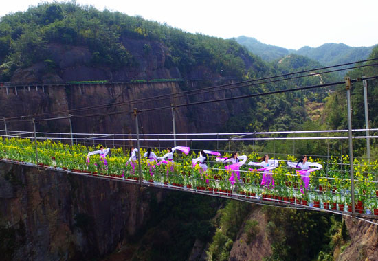 湖南周边景点自驾游旅行详细路线