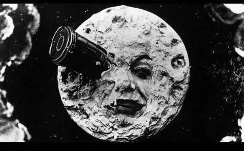 月球恐怖照片鬼脸图片